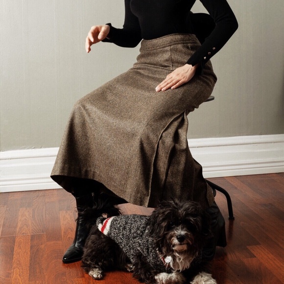 Vintage high waist long skirt 100% wool brown tan - Picture 1 of 2